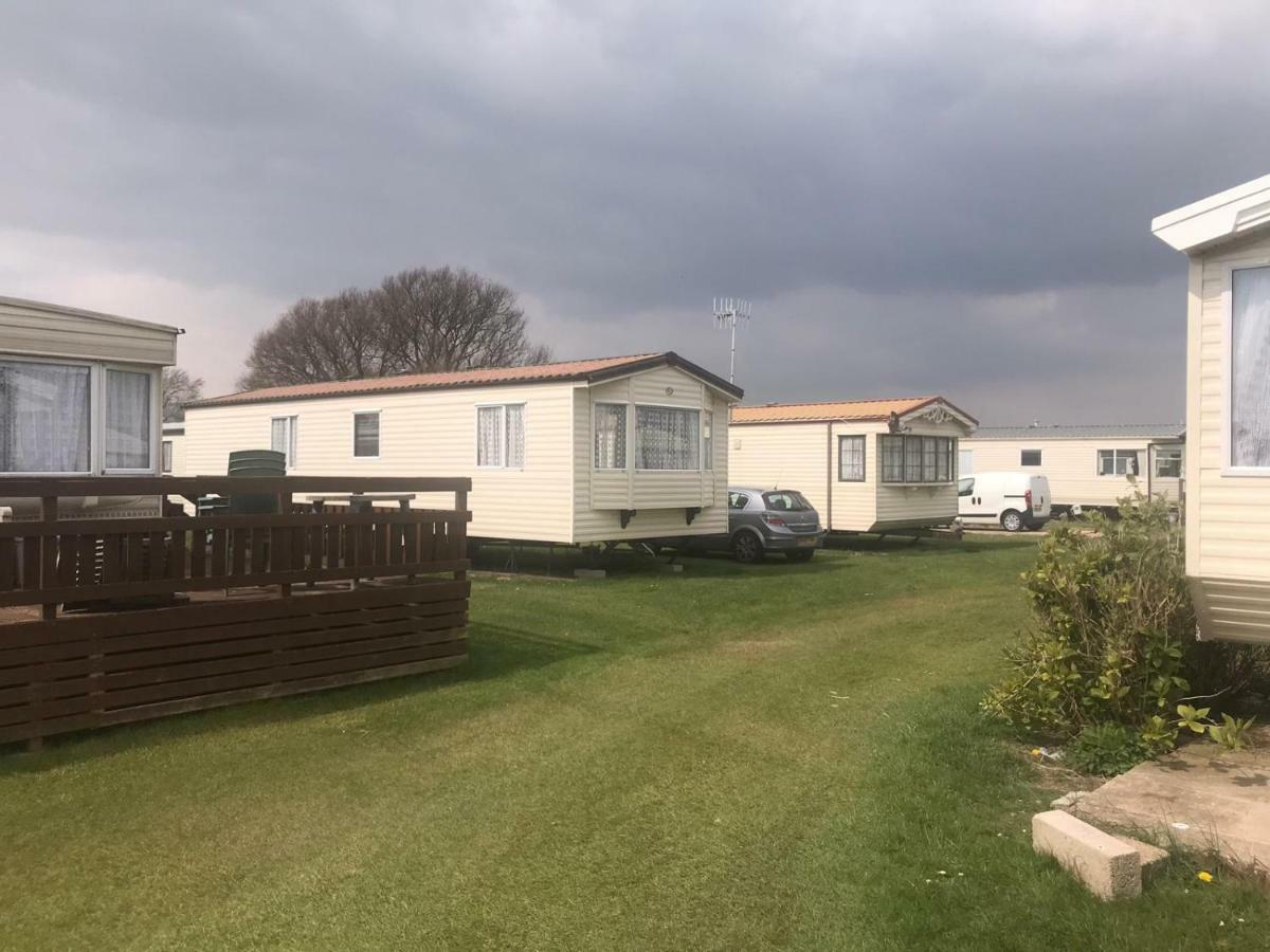 Holiday Home Bognor Regis Exterior photo