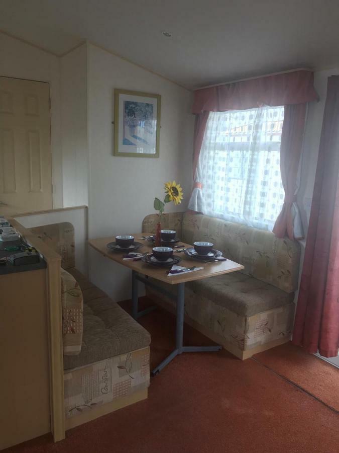 Holiday Home Bognor Regis Exterior photo